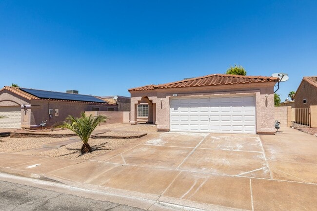434 Viewmont Dr in Henderson, NV - Building Photo - Building Photo