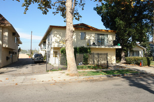 14843 Gilmore St Apartments