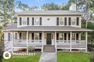 1199 Leslie Pl in Lithonia, GA - Building Photo