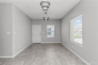 803 Sugar Gdn Dr in Pharr, TX - Building Photo - Building Photo