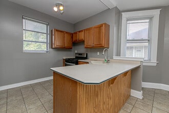 4212 Tower Ave in Cincinnati, OH - Building Photo - Building Photo