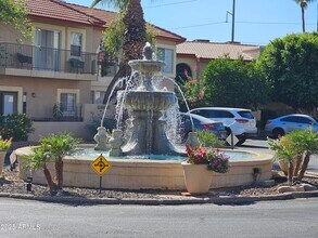 10410 N Cave Creek Rd in Phoenix, AZ - Building Photo - Building Photo