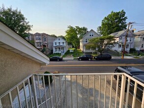 140 Orchard St in Elizabeth, NJ - Building Photo - Building Photo