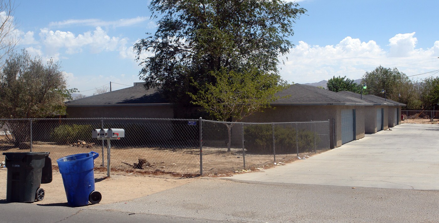 13103 Mohawk Rd in Apple Valley, CA - Building Photo