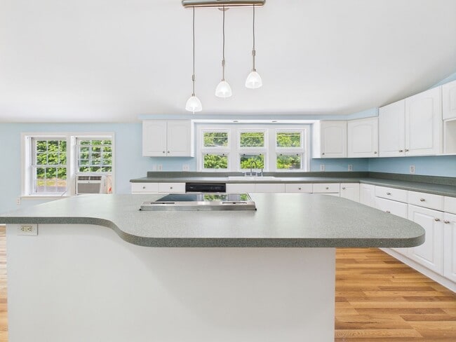 1102 Churchville Ave in Staunton, VA - Building Photo - Building Photo