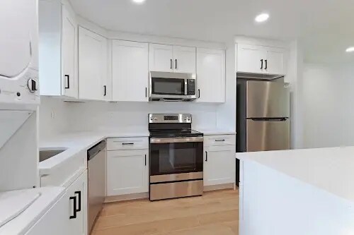 The Wave Beachfront Apartments in Indialantic, FL - Building Photo