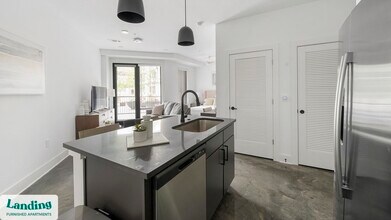 715 Merritt Ave in Nashville, TN - Building Photo - Building Photo