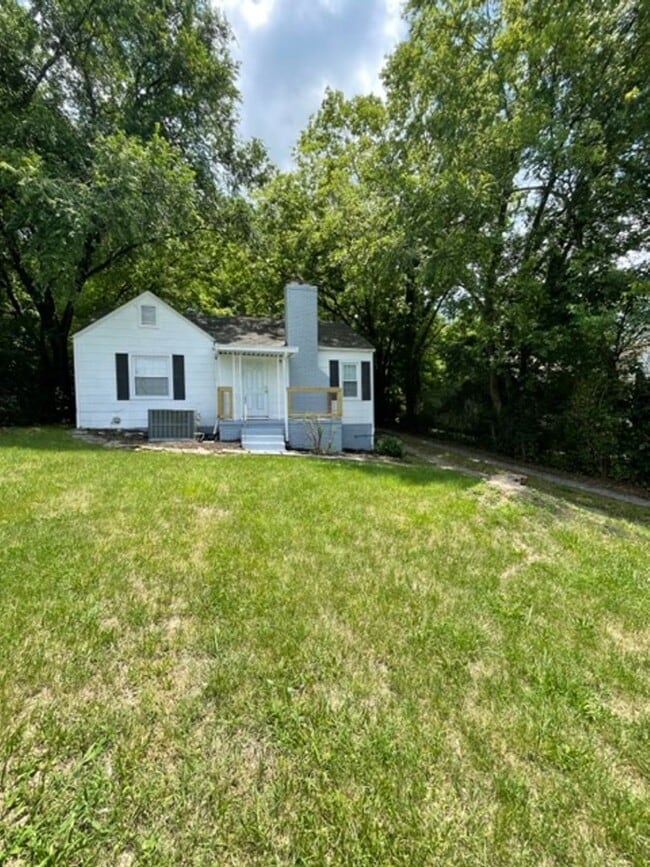 1208 McArthur Rd in Maryville, TN - Building Photo - Building Photo