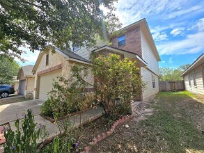 133 Hillhouse Ln in Manchaca, TX - Building Photo - Building Photo