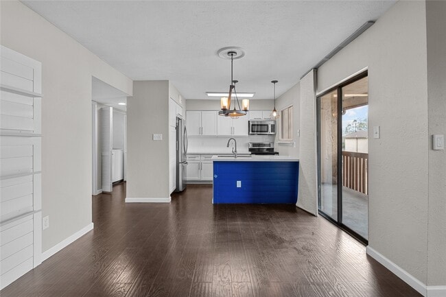 property at 5001 Lamonte Ln