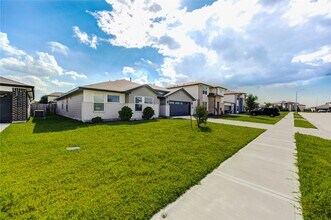 1826 Sandy Trail Ln in Rosenberg, TX - Building Photo - Building Photo