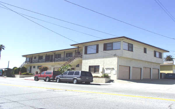 736 Shepard St in San Pedro, CA - Foto de edificio