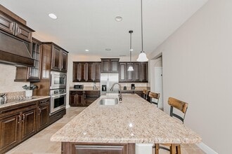 3211 Solitude Ct in Kissimmee, FL - Building Photo - Building Photo