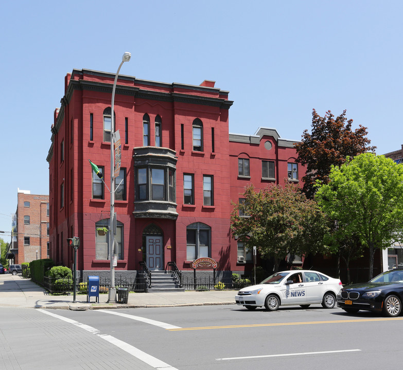 269-271 Central Ave in Albany, NY - Building Photo