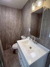 115 8th Ave in Huntington Station, NY - Building Photo - Building Photo