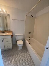 7417 Daniel Webster Dr in Winter Park, FL - Building Photo - Building Photo