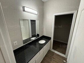 1324 S Emporia St in Wichita, KS - Building Photo - Building Photo