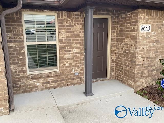 865 Ryland Pike in Huntsville, AL - Building Photo - Building Photo