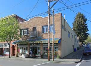 Santa Fe Market in Richmond, CA - Building Photo - Primary Photo