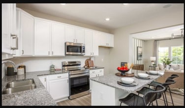 102 Red Willow Dr in Reynoldsburg, OH - Building Photo - Building Photo