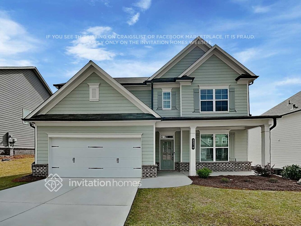 3376 BRYANT Mdw Cir in Buford, GA - Building Photo