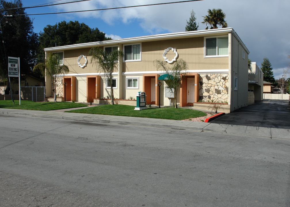 Brookdale Apartments in Mountain View, CA - Building Photo