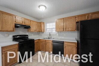 4337 Trace Wood Dr in Indianapolis, IN - Foto de edificio - Building Photo