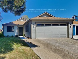 7205 Sutherland Way in Elk Grove, CA - Building Photo
