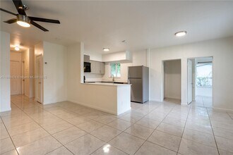 1317 NE 116th St in Miami, FL - Building Photo - Building Photo