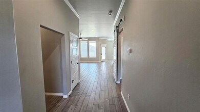 19108 Grove Pkwy in Edmond, OK - Foto de edificio - Building Photo