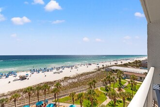 5004 S Thomas Dr in Panama City Beach, FL - Building Photo - Building Photo