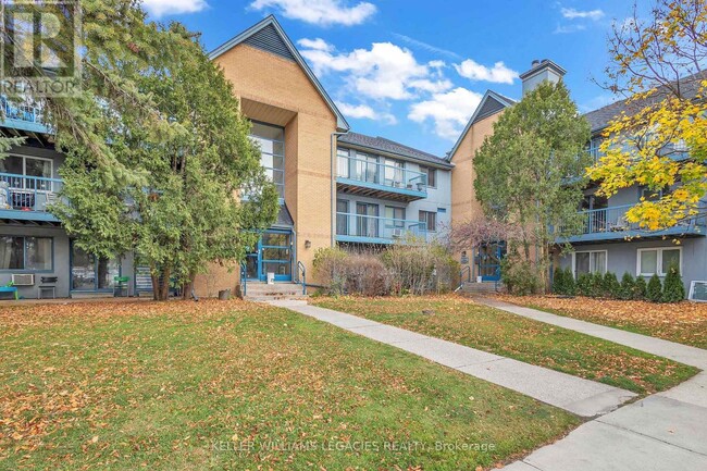 95-995 Trailwood Dr in Mississauga, ON - Building Photo - Building Photo