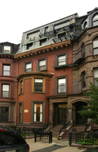 74-76 Commonwealth Ave in Boston, MA - Foto de edificio - Building Photo