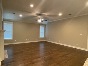 15619 Long Creek Ln in College Station, TX - Building Photo - Building Photo