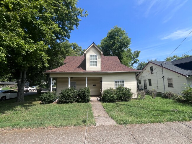 2420 Albion St in Nashville, TN - Building Photo - Building Photo