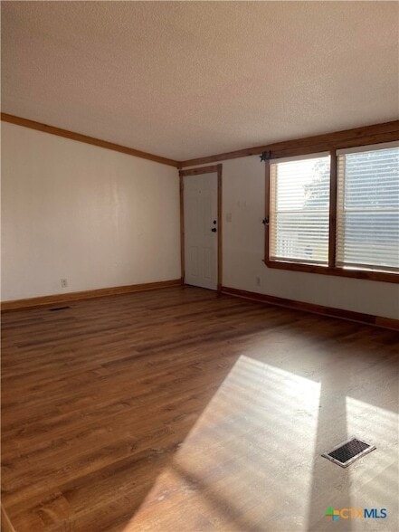 349 Tower Hill Ln in Killeen, TX - Building Photo - Building Photo