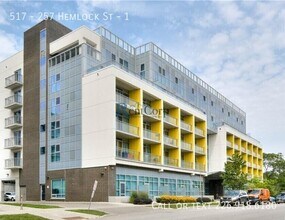 257-257 Hemlock St in Waterloo, ON - Building Photo - Building Photo