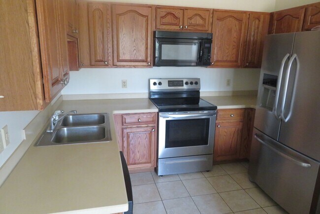 1030 Gage Dr in Deridder, LA - Building Photo - Building Photo