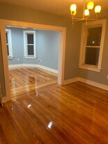 01915 Beverly, MA in Beverly, MA - Building Photo