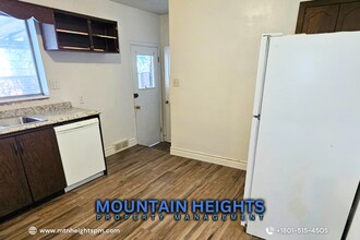 715 Pearl Harbor St in Salt Lake City, UT - Building Photo - Building Photo