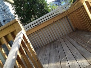 138 Colony Club Dr in Sayreville, NJ - Building Photo - Building Photo