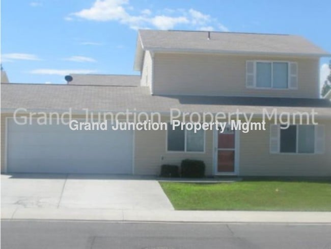 property at 380 Kathleen Cir