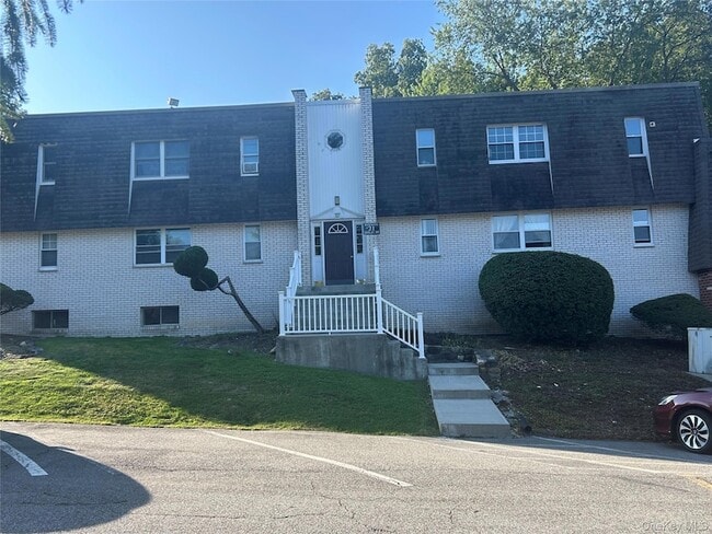 property at 21 Crescent Dr