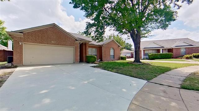 4508 Champion Hill Dr in Grand Prairie, TX - Building Photo