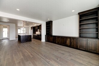 4314 E Parkcenter Blvd in Boise, ID - Building Photo - Building Photo
