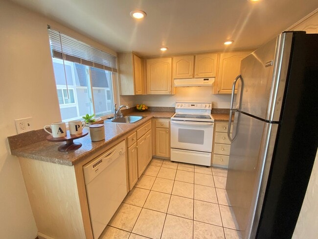 14014 Reed Ave in San Leandro, CA - Building Photo - Building Photo