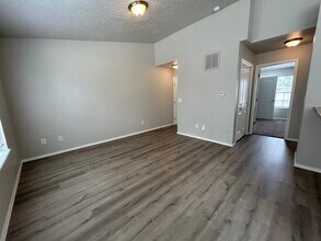 1621 S Eagleson Rd, Unit A3 in Boise, ID - Building Photo - Building Photo
