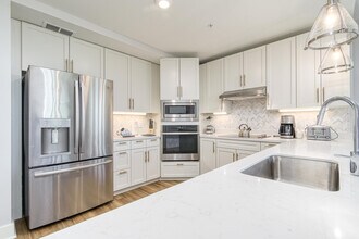 9000 Heron Walk Dr in Miramar Beach, FL - Building Photo - Building Photo