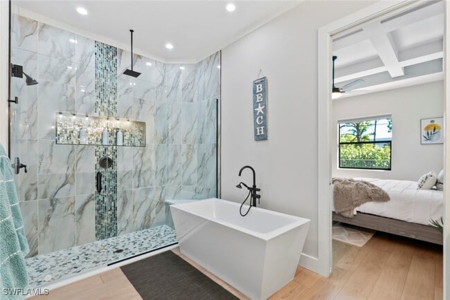 property at 3552 Hibiscus Ave