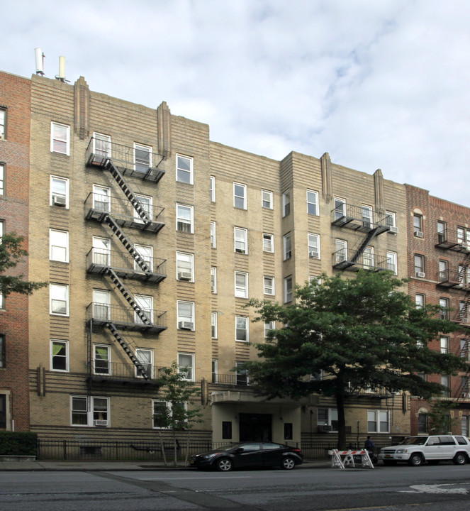 1576 Ocean Ave in Brooklyn, NY - Building Photo